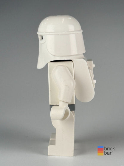 Snowtrooper sw0115 LEGO Star Wars minifigure side view — Brick Bar™