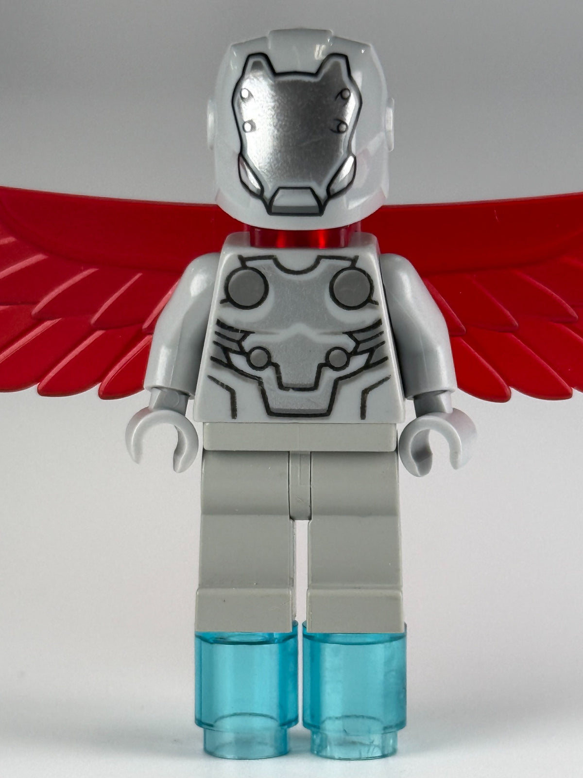 Super-Adaptoid sh0366 front view with two translucent light-blue foot repulsors