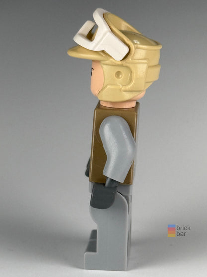 Luke Skywalker Hoth sw0098 side view — Brick Bar™
