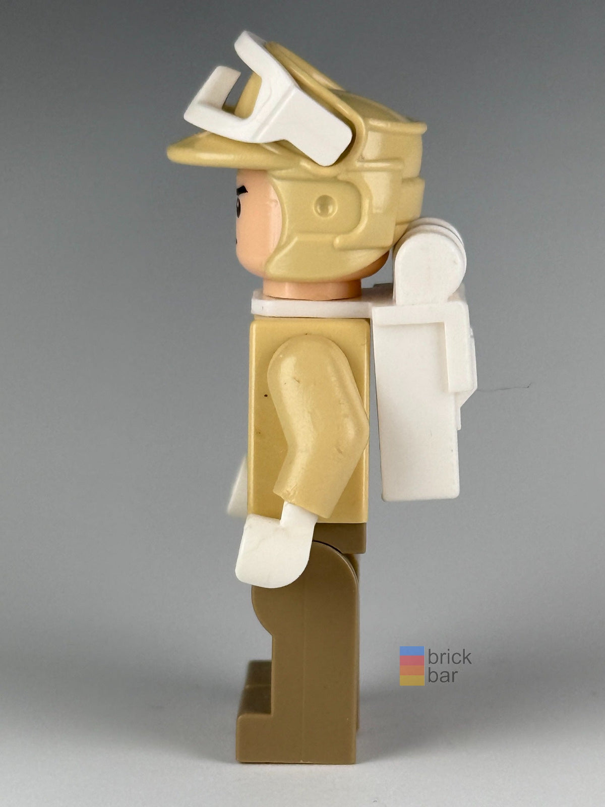 Hoth Rebel Trooper sw0259 side view — Brick Bar™