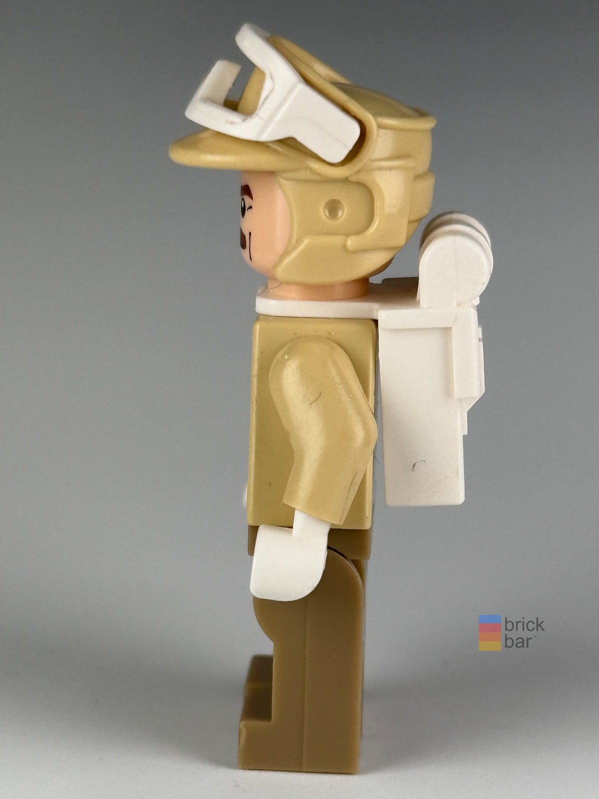 Hoth Rebel Trooper sw0425 side view — Brick Bar™