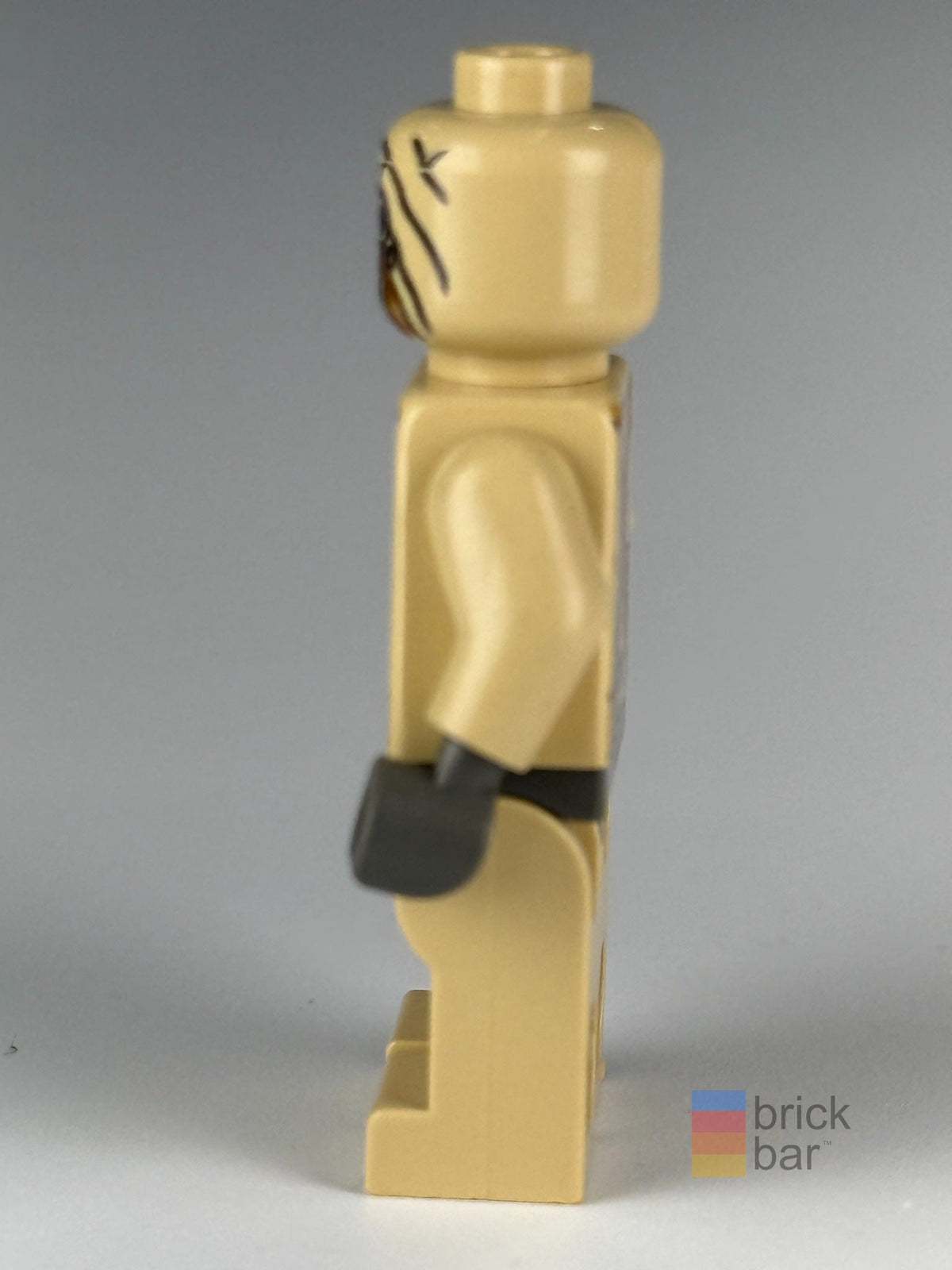 Tusken Raider sw0052 LEGO Star Wars minifigure side view — original Brick Bar™ photograph